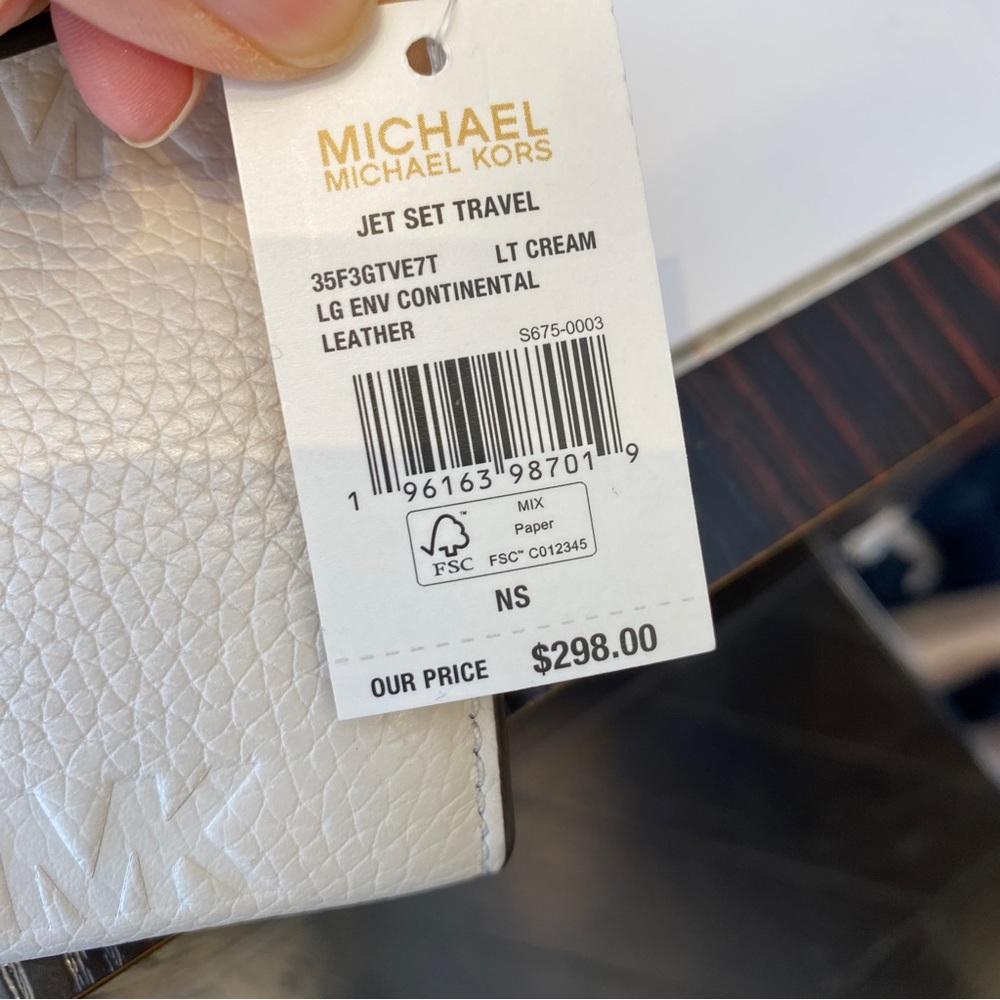 NWT‼️ Michael Kors★JET SET TRAVEL LG ENVELOPE WALLET - Picture 4 of 4
